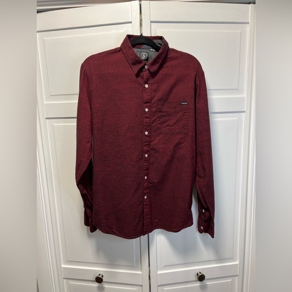 Volcom Button Down Shirt Size Men’s Large Color Red - Picture 1 of 8